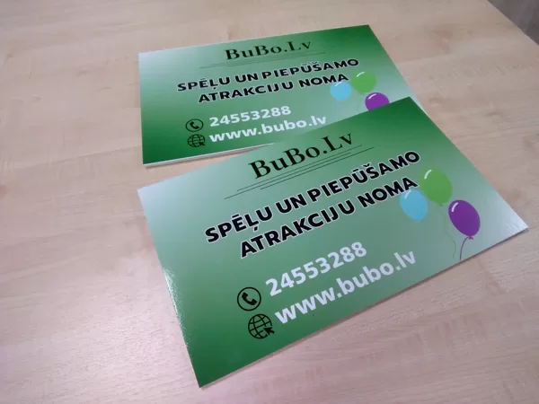 Informatīvā plāksnīte no alumīnija kompozītmateriāla Dibond