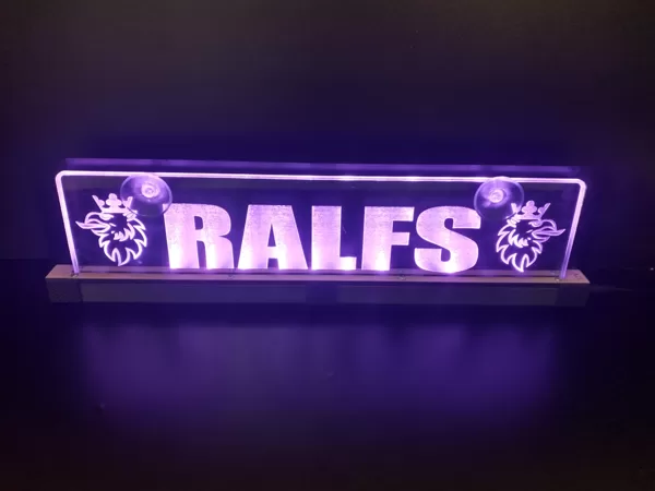 Auto LED izgaismotas plāksnītes