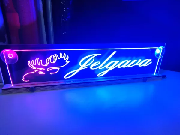 Auto LED izgaismotas plāksnītes