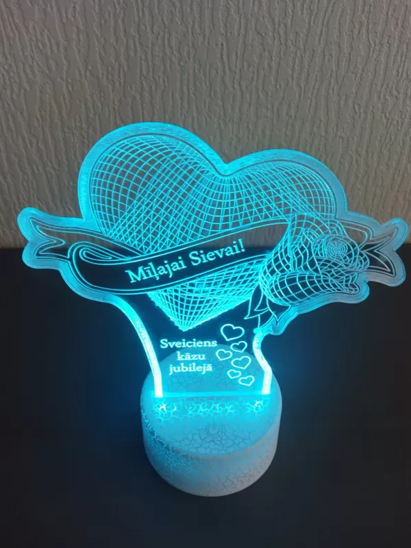 LED izgaismota plāksnīte